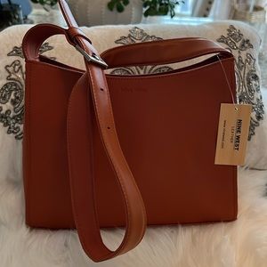 ⚜️❣️NINE WEST Leather Shoulder Strap Bag❣️⚜️Color Terracotta⚜️